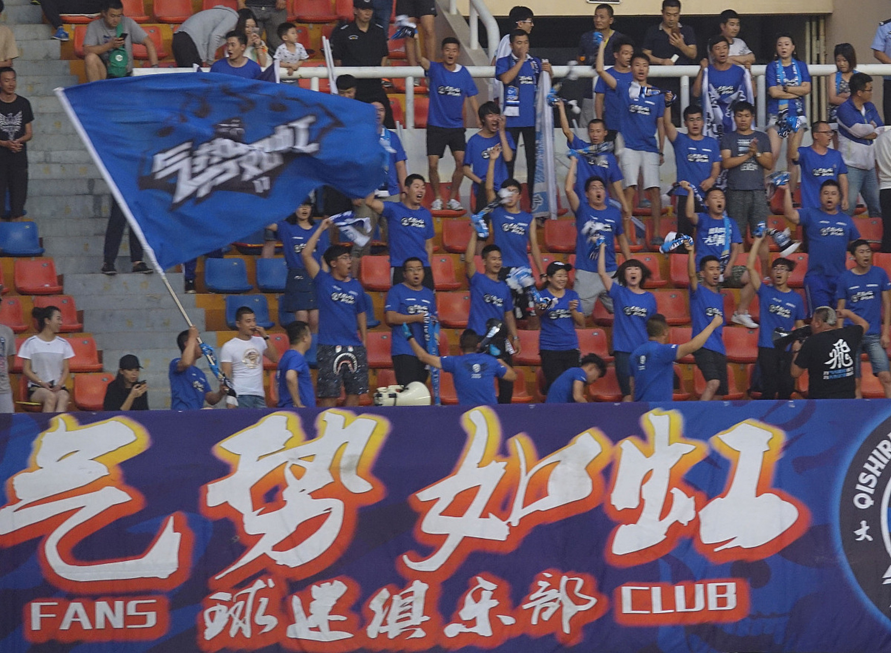 关于热血沸腾的对决带给人们无尽的惊喜与激情的信息 关于热血沸腾的对决带给人们无尽的惊喜与激情的信息